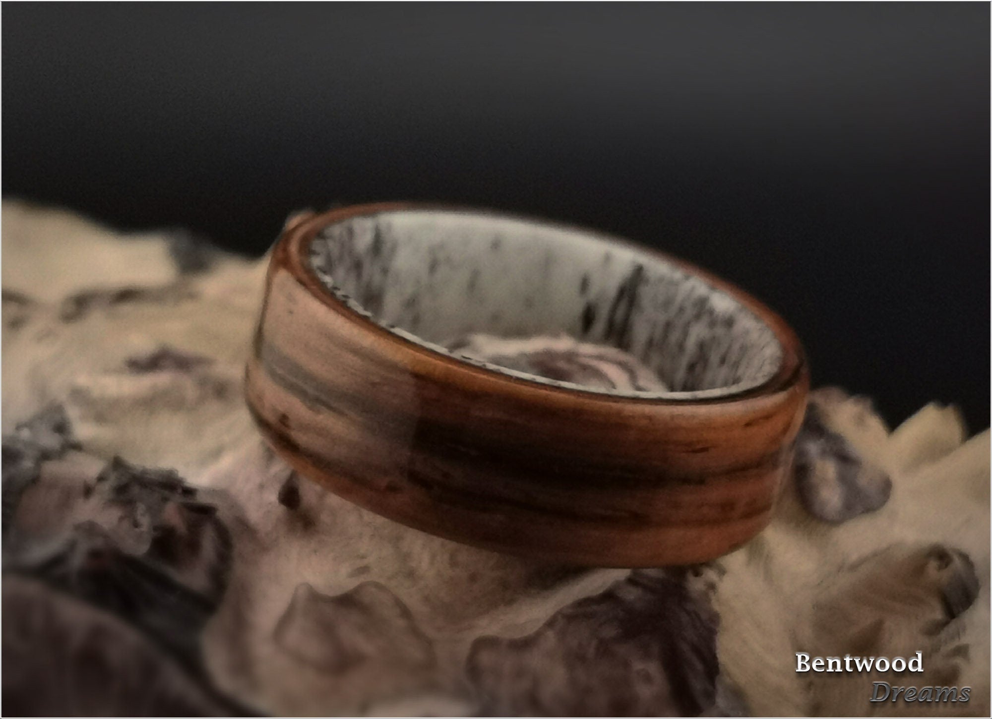 Bentwood Ring: Honduran Rosewood, Deer Antler core
