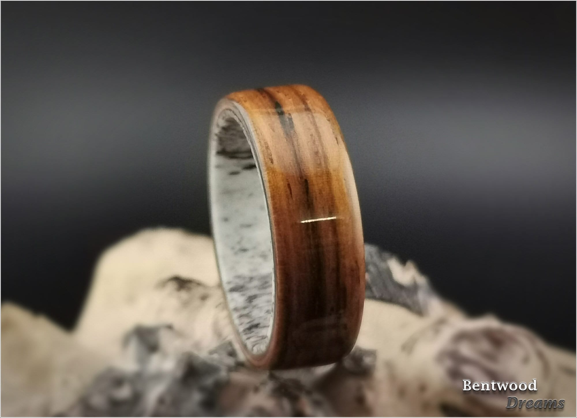 Bentwood Ring: Honduran Rosewood, Deer Antler core