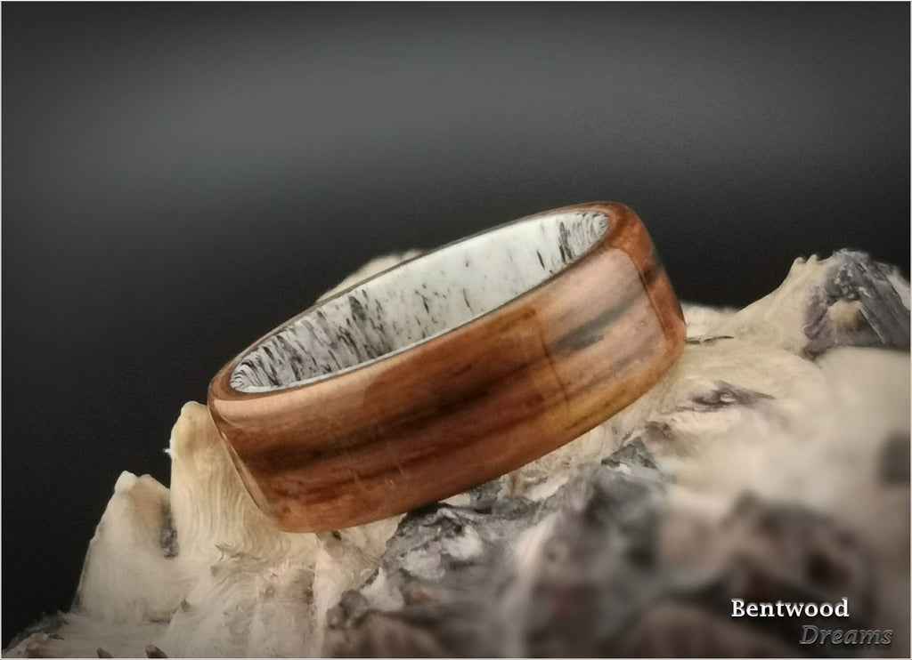 Bentwood Ring: Honduran Rosewood, Deer Antler core