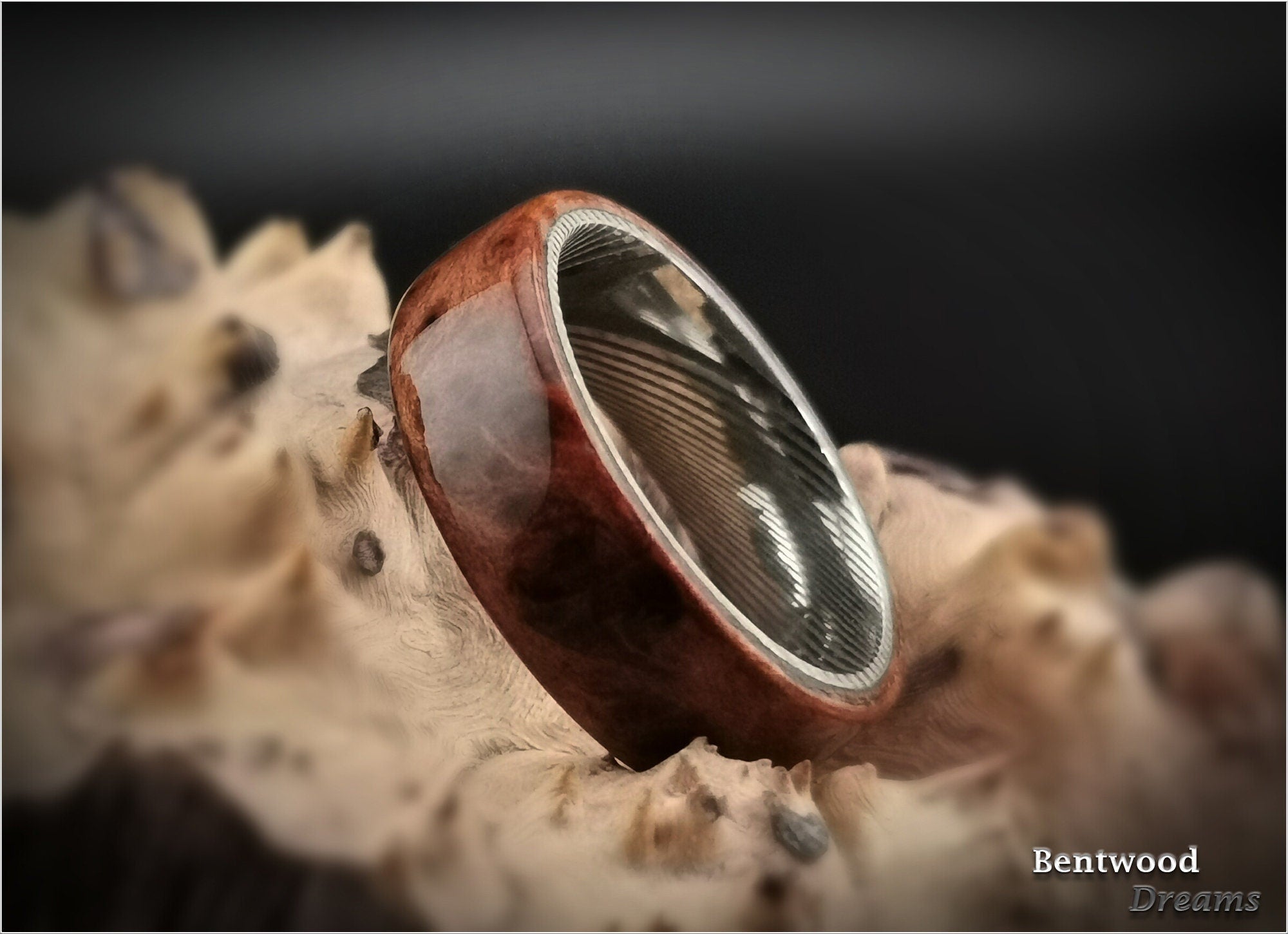 Bentwood Ring: Redwood Super Burl, Damascus Steel core