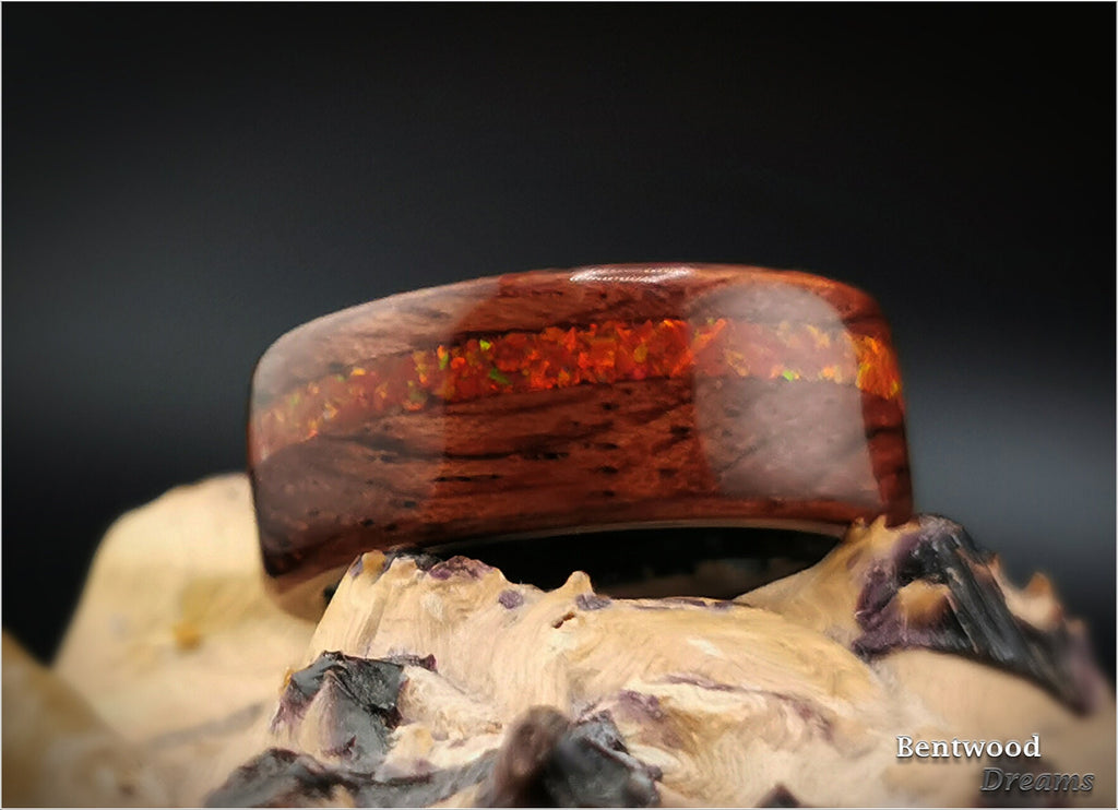 Bubinga Bentwood Ring: Lab Opal Inlay, Black Ceramic Core
