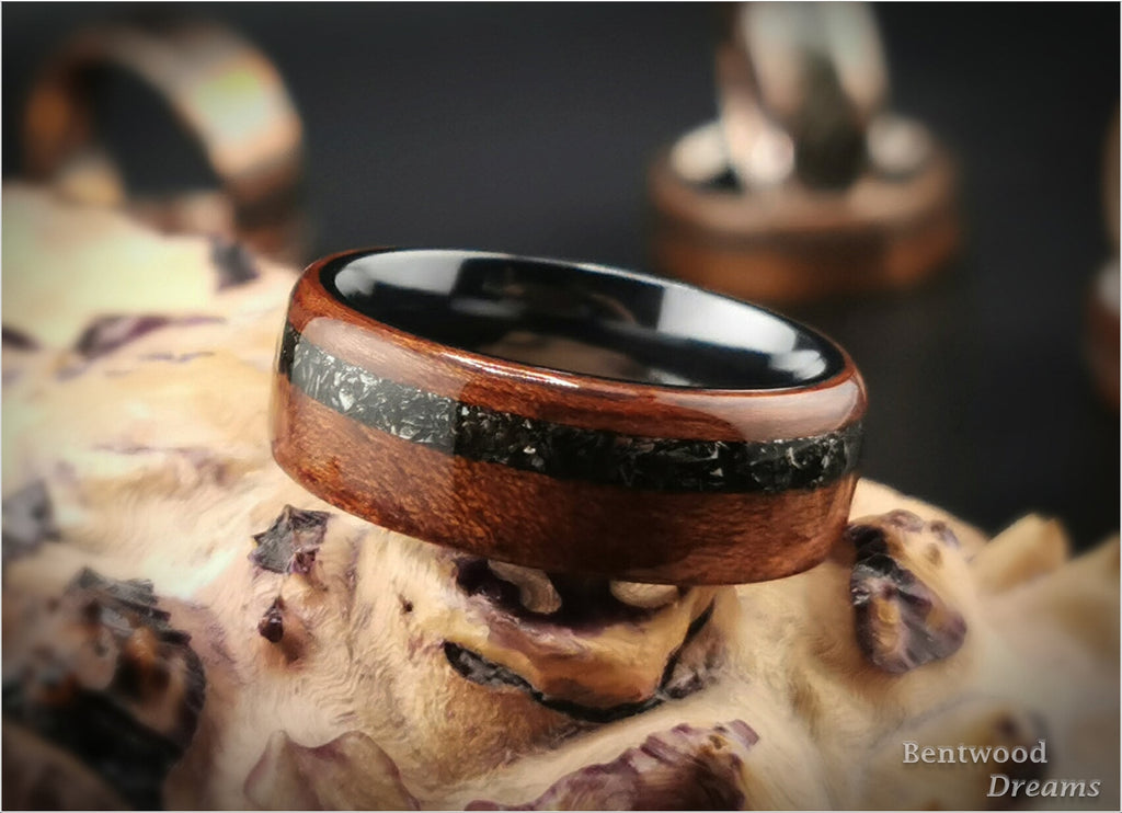 Bentwood Ring: Tiama, offset inlaid Campo del Cielo Meteorite, Polished Black Zirconium core