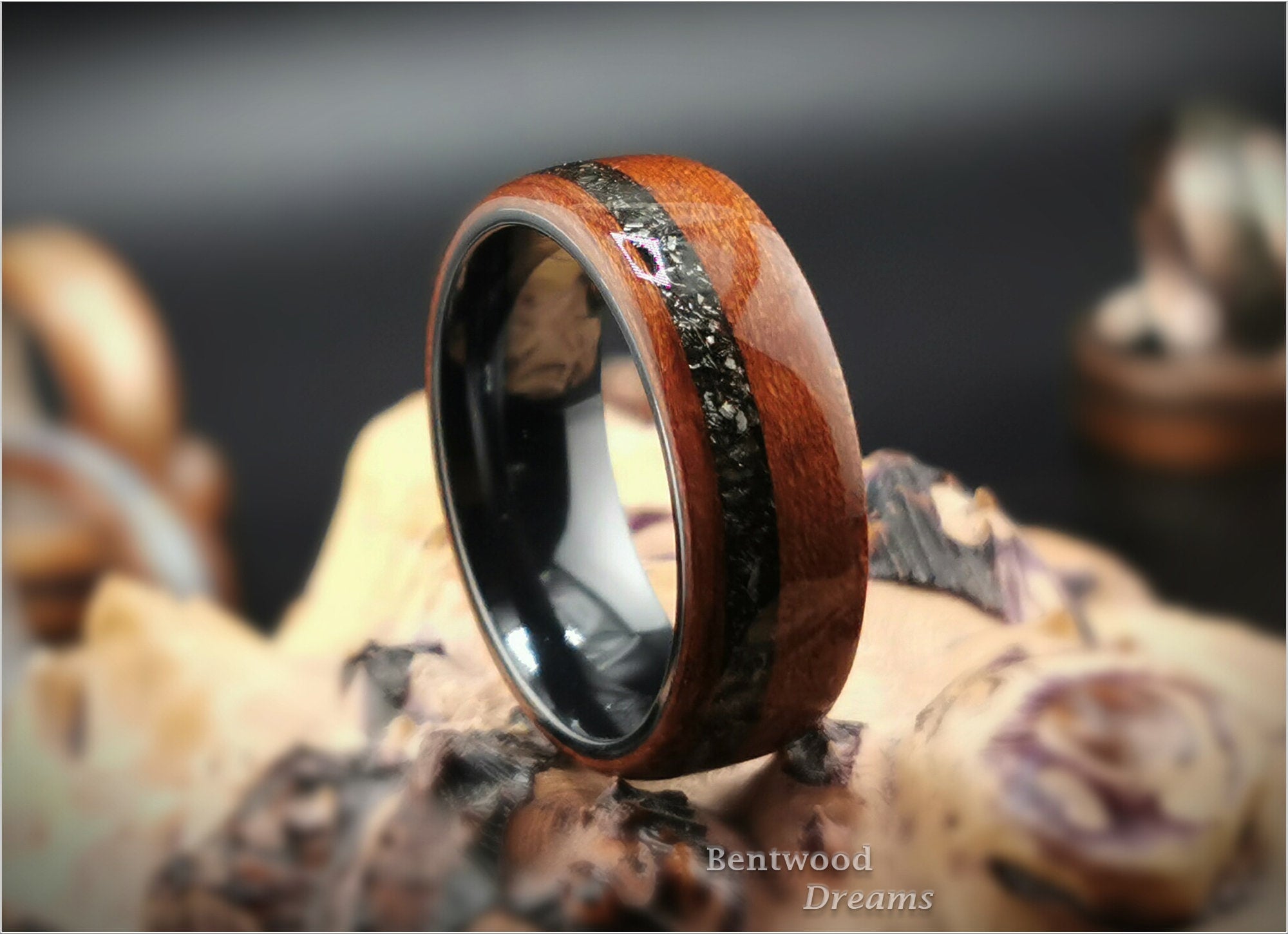 Bentwood Ring: Tiama, offset inlaid Campo del Cielo Meteorite, Polished Black Zirconium core