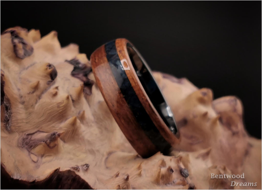Bentwood Ring: Jatoba, offset inlaid Sieber Agate, Polished Black Ceramic core, wood ring