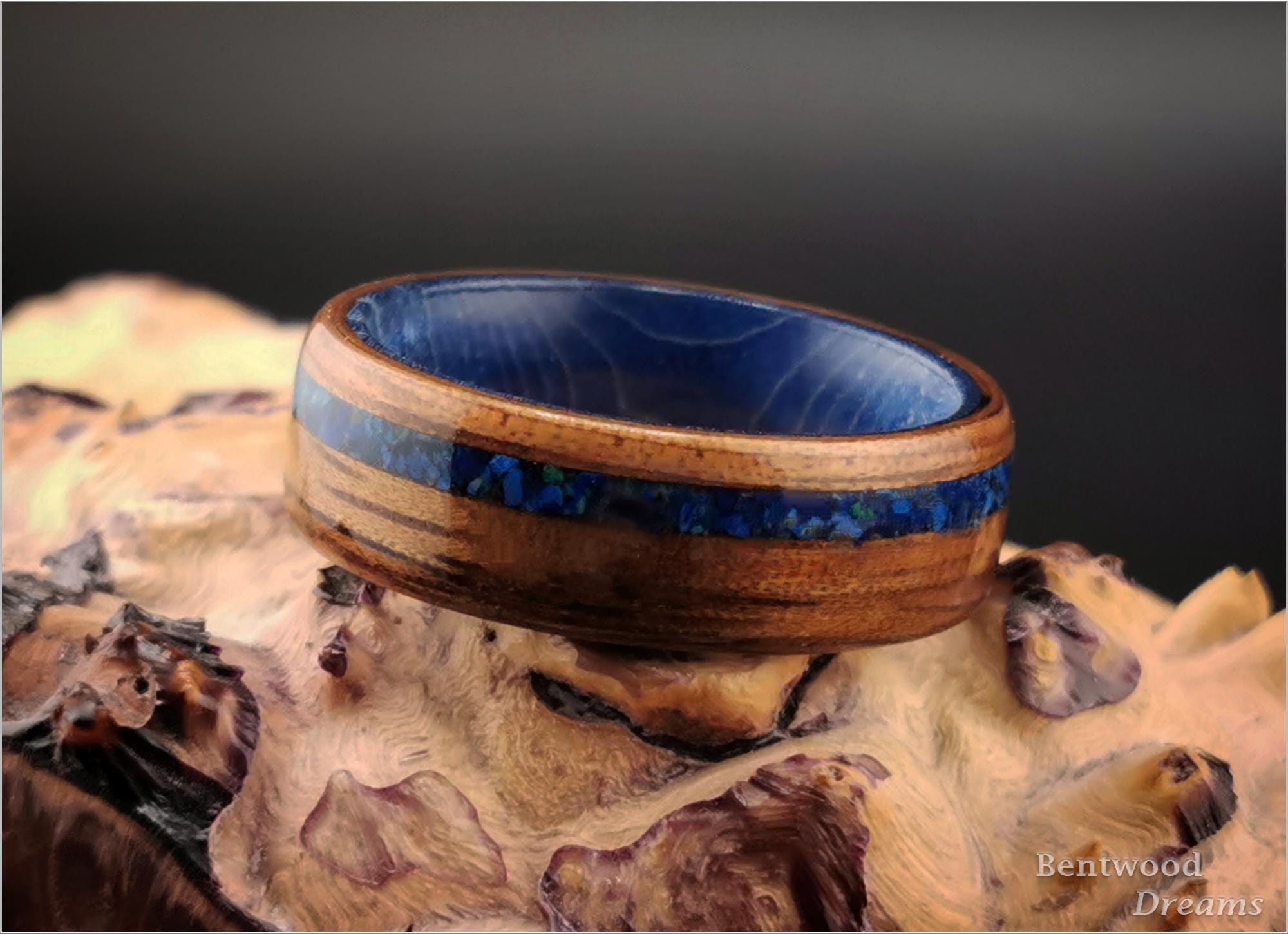 Mangowood Bentwood Ring: Azurite Inlay, Box Elder Core
