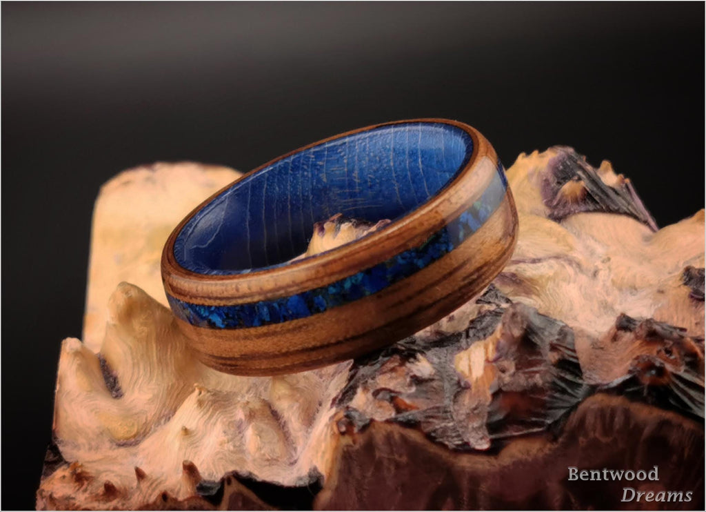 Mangowood Bentwood Ring: Azurite Inlay, Box Elder Core