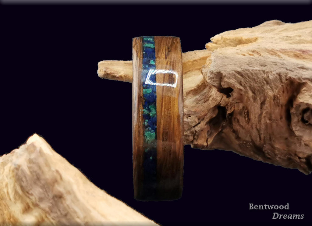Bentwood Ring: Smoked Red Oak, inlaid Malachite-Azurite, Whisky Barrel Core