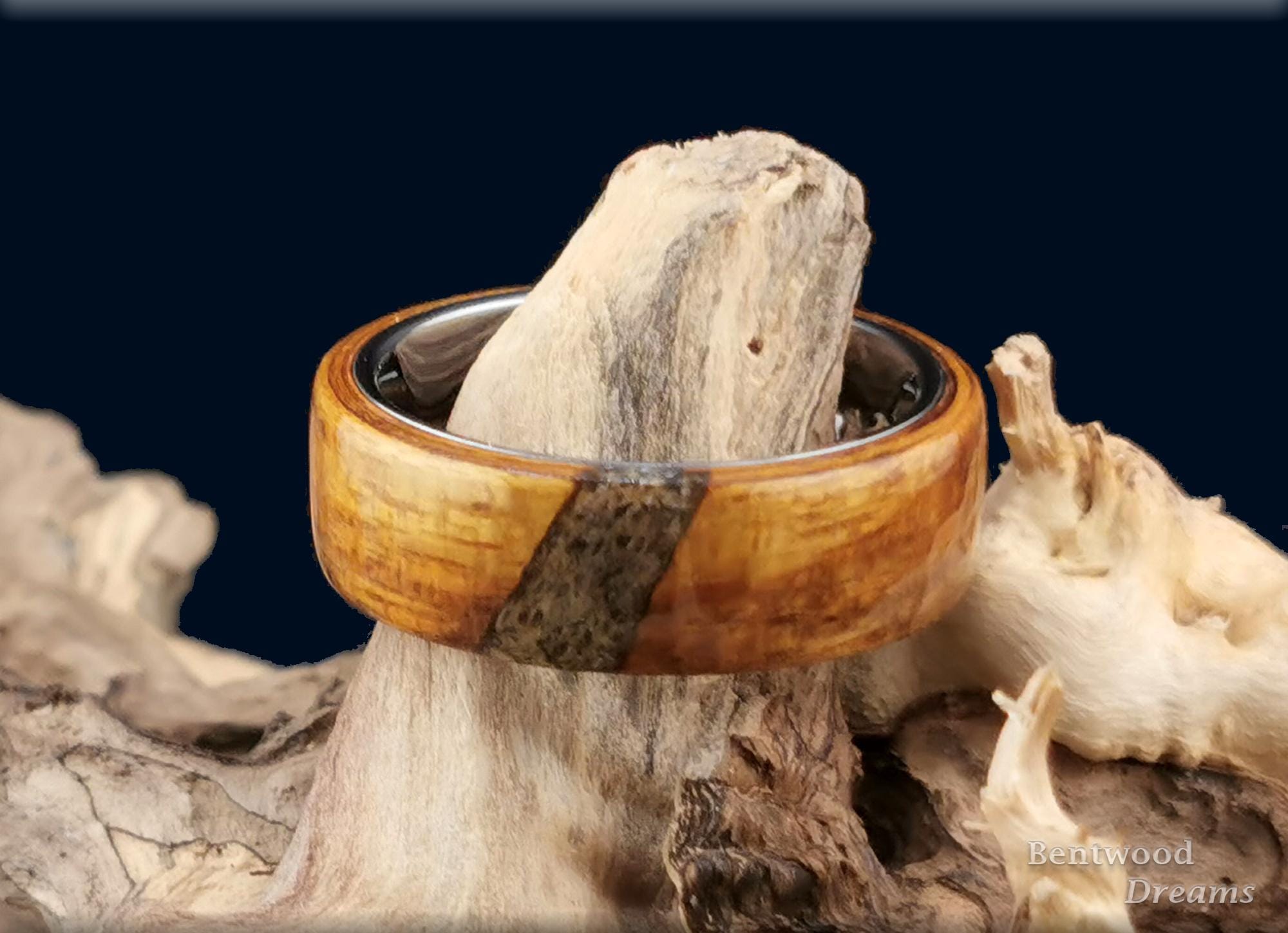 Bentwood Ring: Ako, crosscut inlaid Bison Antiquus Bone, Polished Tungsten Carbide core, wood ring
