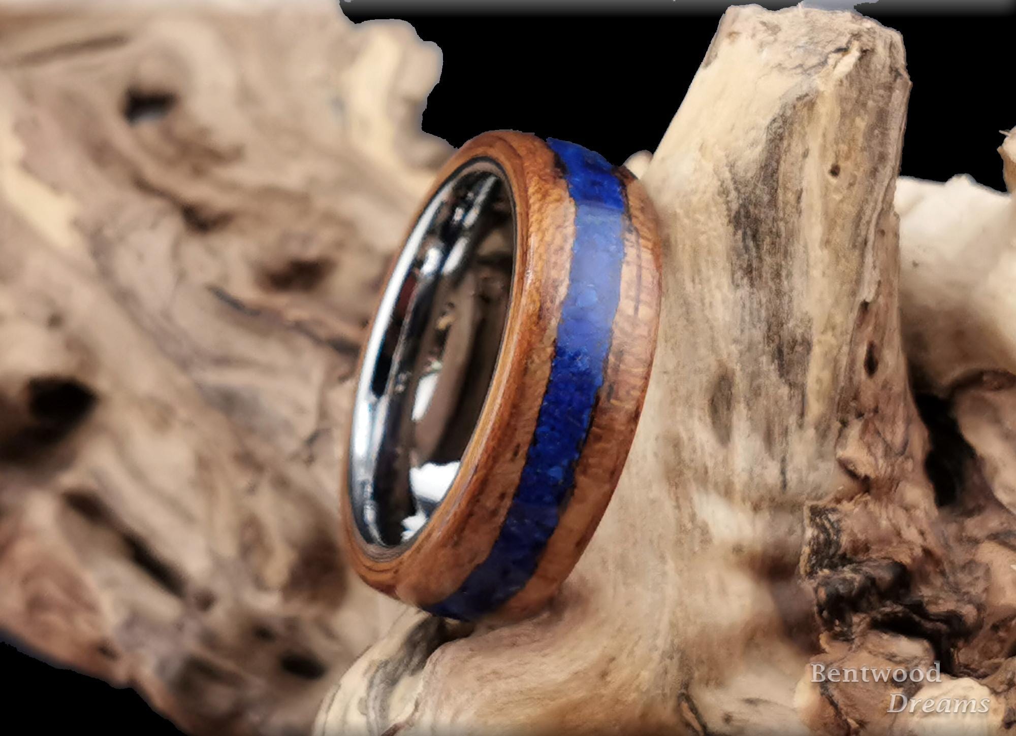 Bentwood Ring: Etimoe, inlaid Azurite, Tungsten Carbide core, 'Azurite Creek'