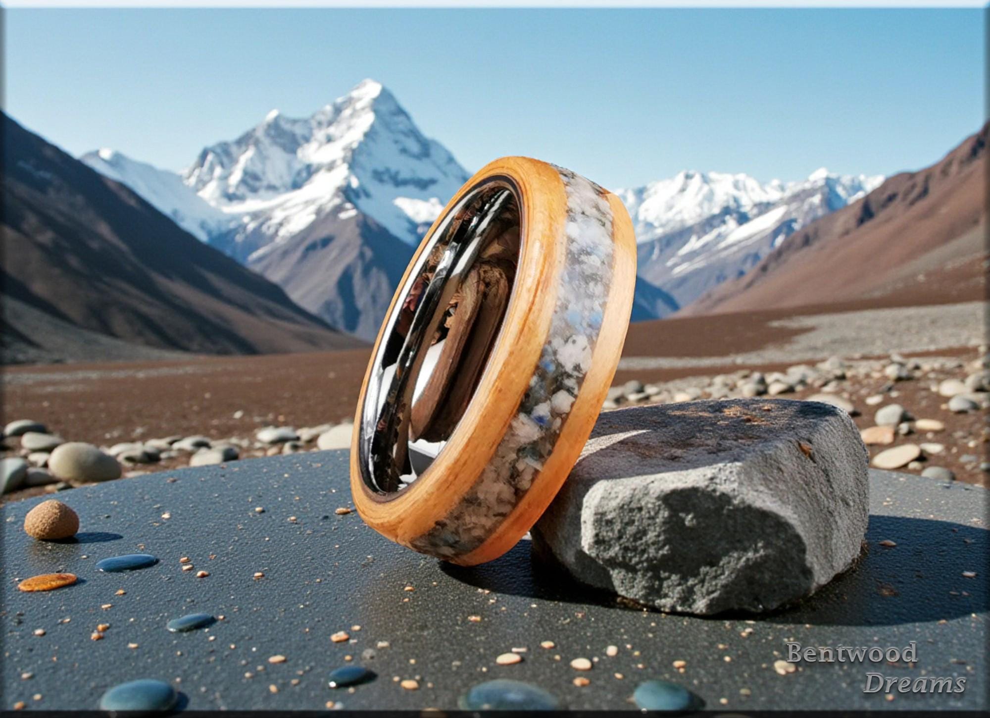 Bentwood Ring: Hickory, inlaid Blueberry Jasper, Tungsten Carbide core, wood ring