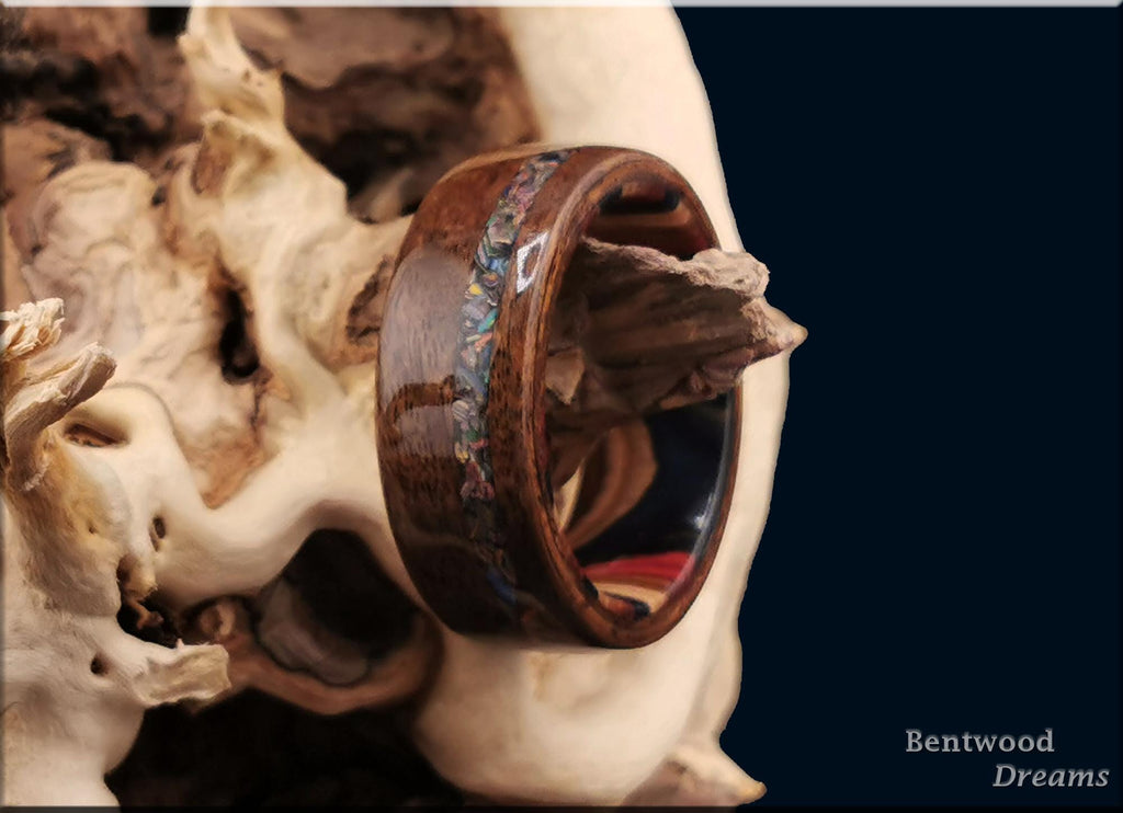 Bentwood Ring: Imbuya Pommele, inlaid Cadillac Ranch ('Cadilite'), Multi-colour wood core