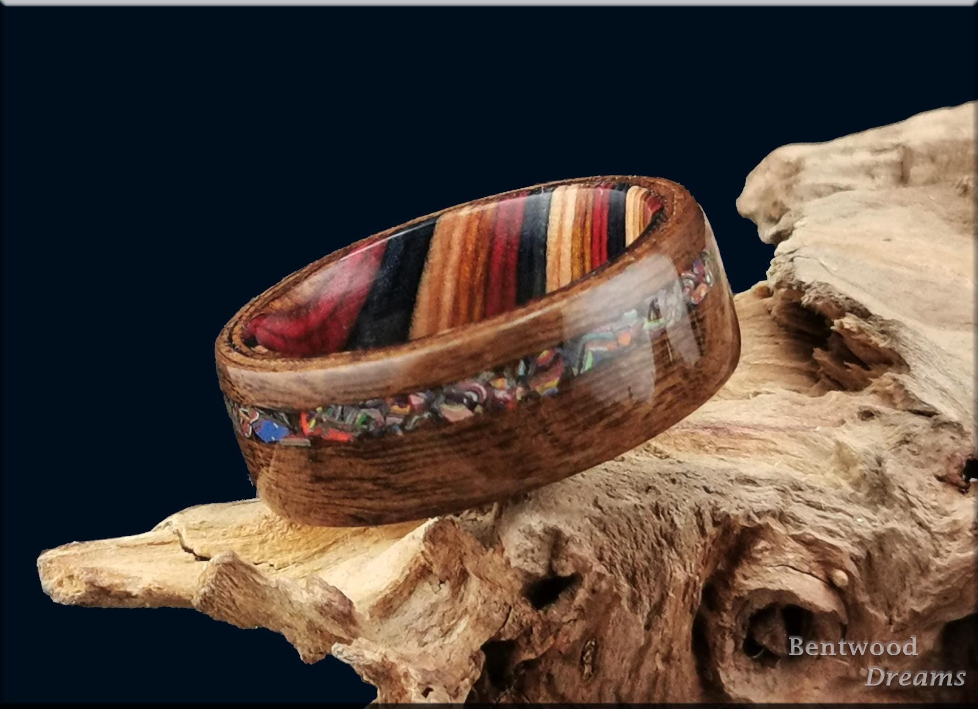Bentwood Ring: Imbuya Pommele, inlaid Cadillac Ranch ('Cadilite'), Multi-colour wood core