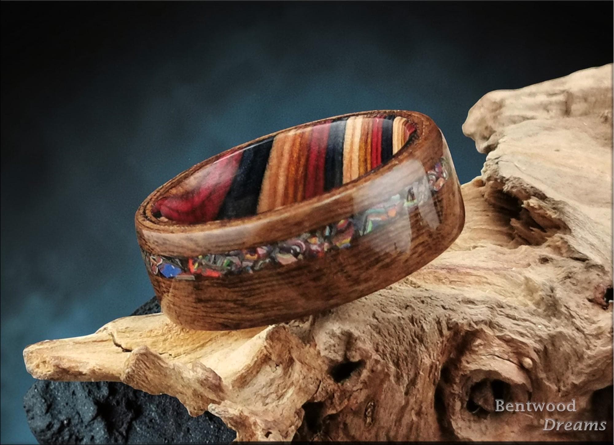 Bentwood Ring: Imbuya Pommele, inlaid Cadillac Ranch ('Cadilite'), Multi-colour wood core